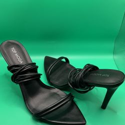 Cute Wrap Up Sandals Size 10