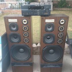 RARE Kenwood HOUSE SPEAKERS  WITH Yamaha receiver.  