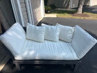 Outdoor Lounge