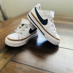 Nike Court Legacy Toddler Shoe