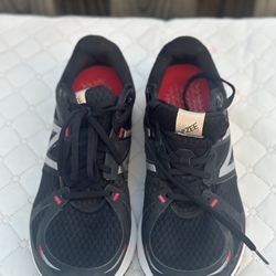 New Balance 840 V5 Sneakers Womens 10 B W840BM5 Black Running Shoes