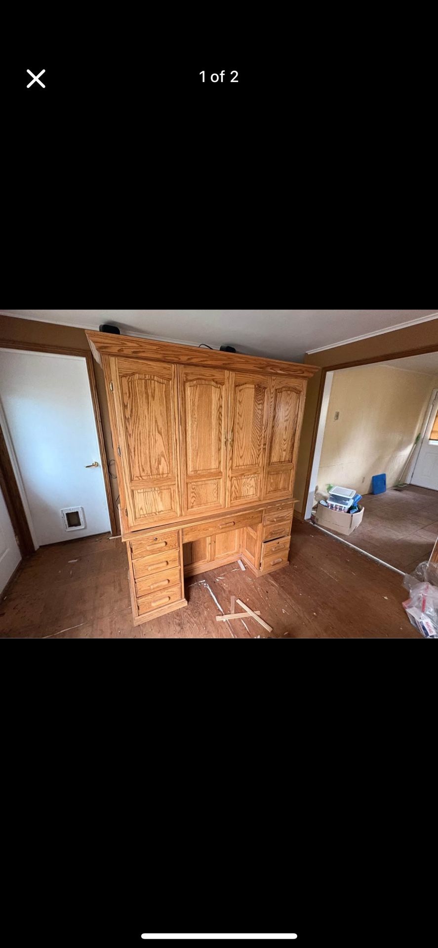 🪵 Solid Oak Amish Computer Armoire / Executive Desk –