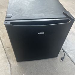 Sunbeam Mini Fridge