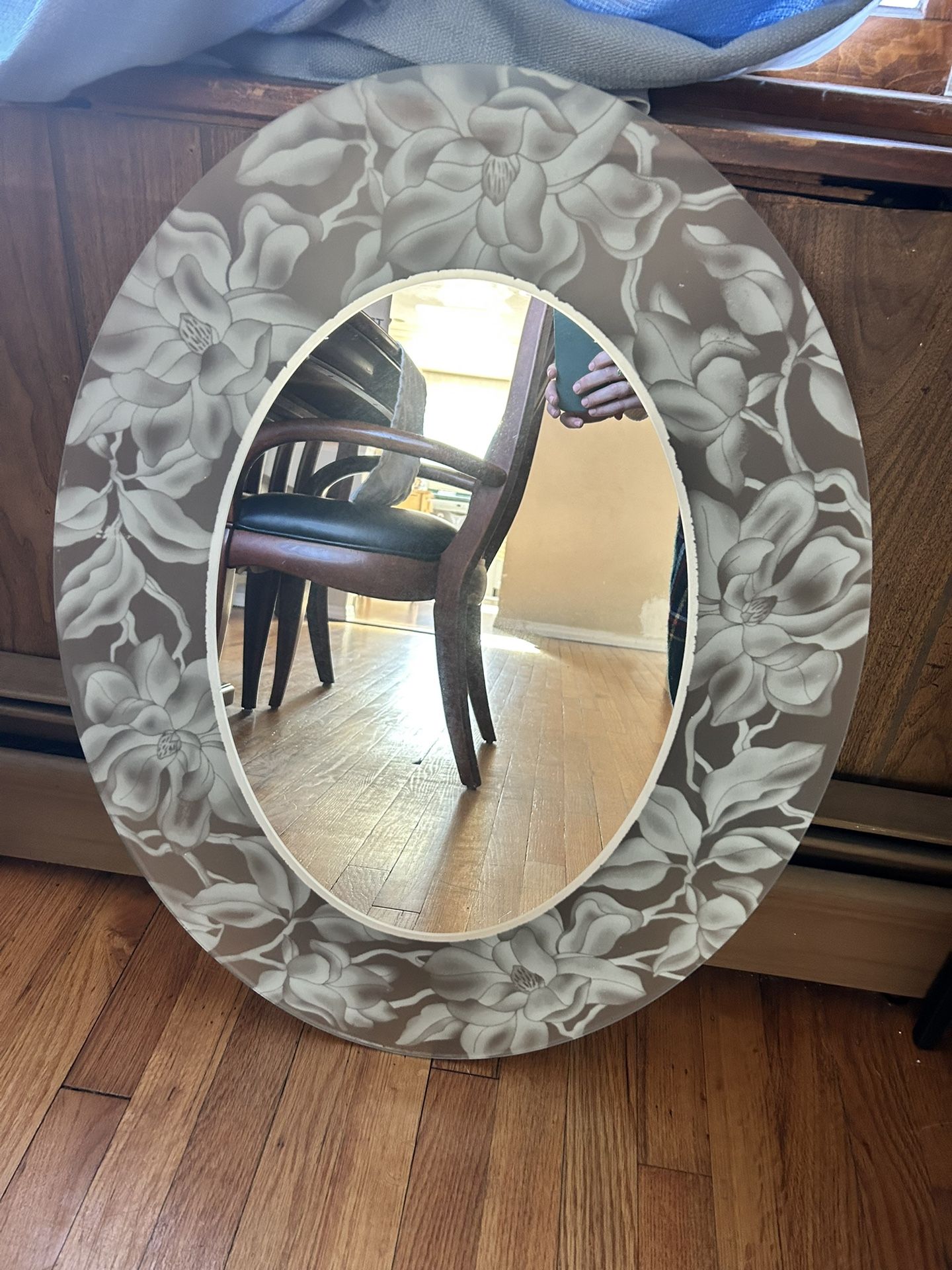 Oval Mirror