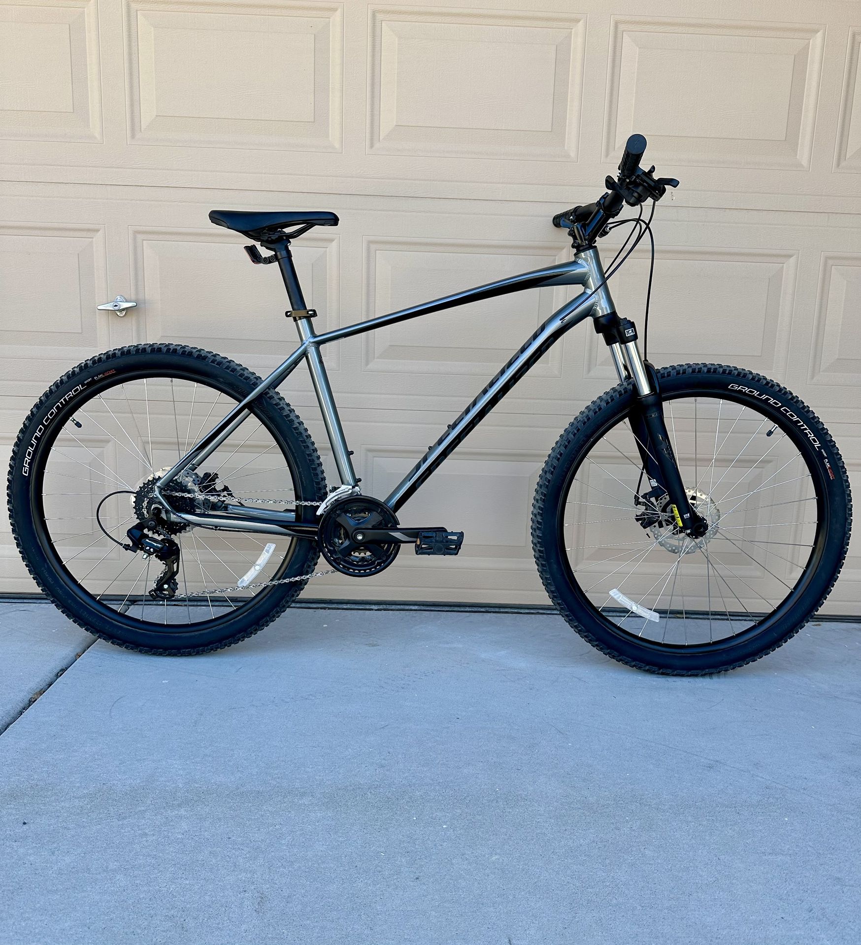 Specialized Pitch Mountain Bike - XL