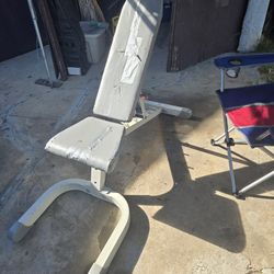 Adjustable Work Out Bench 