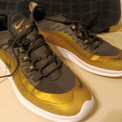 Men's Nike Air Max Access Metallic Gold Sneakers Size 13