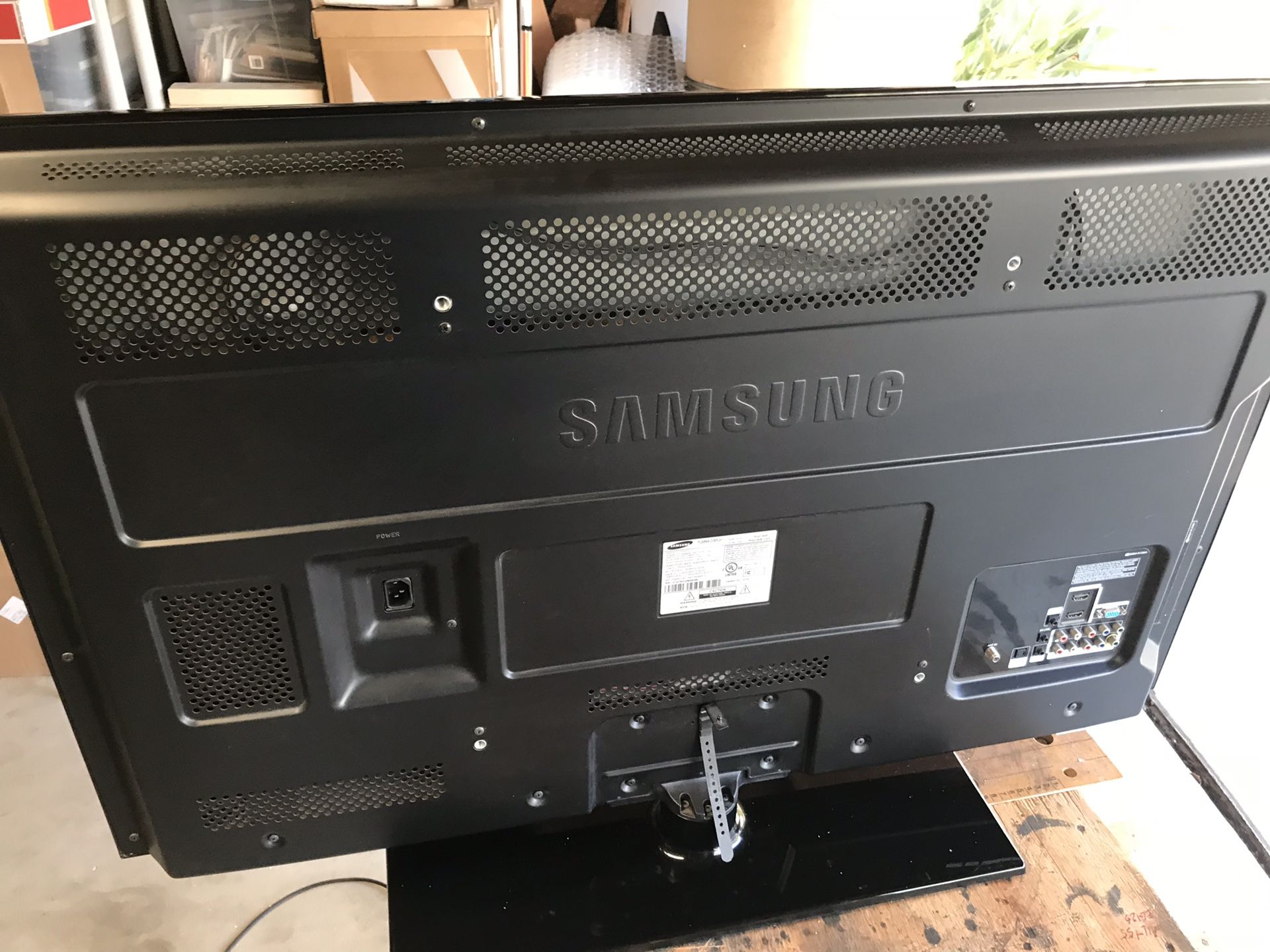 samsung-42-plasma-tv-pn42c450b1d-in-original-box-for-sale-in-encinitas