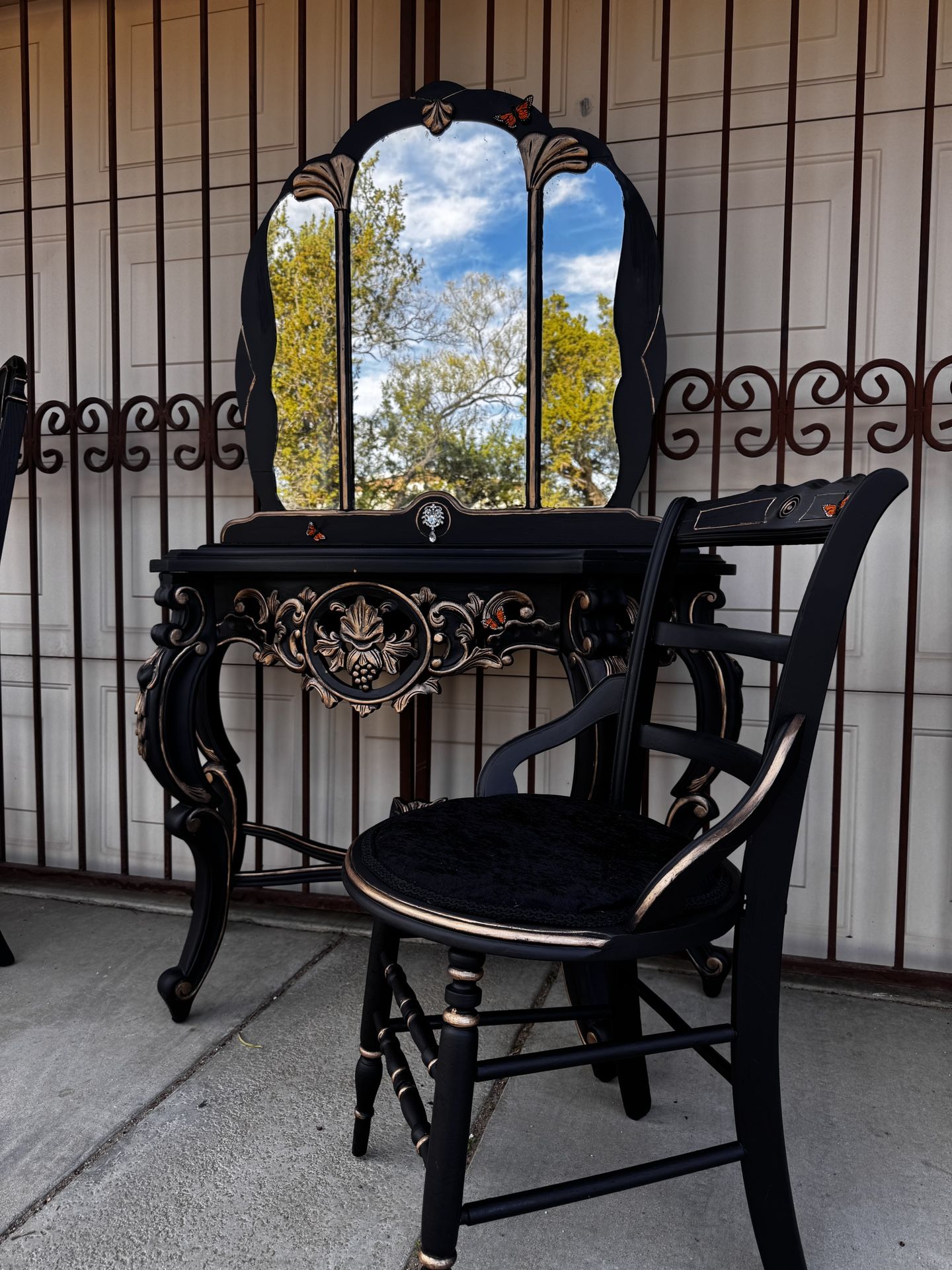 New batch of Gothic Victorian style furniture even better than before