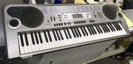 Casio LK-73 Keyboard