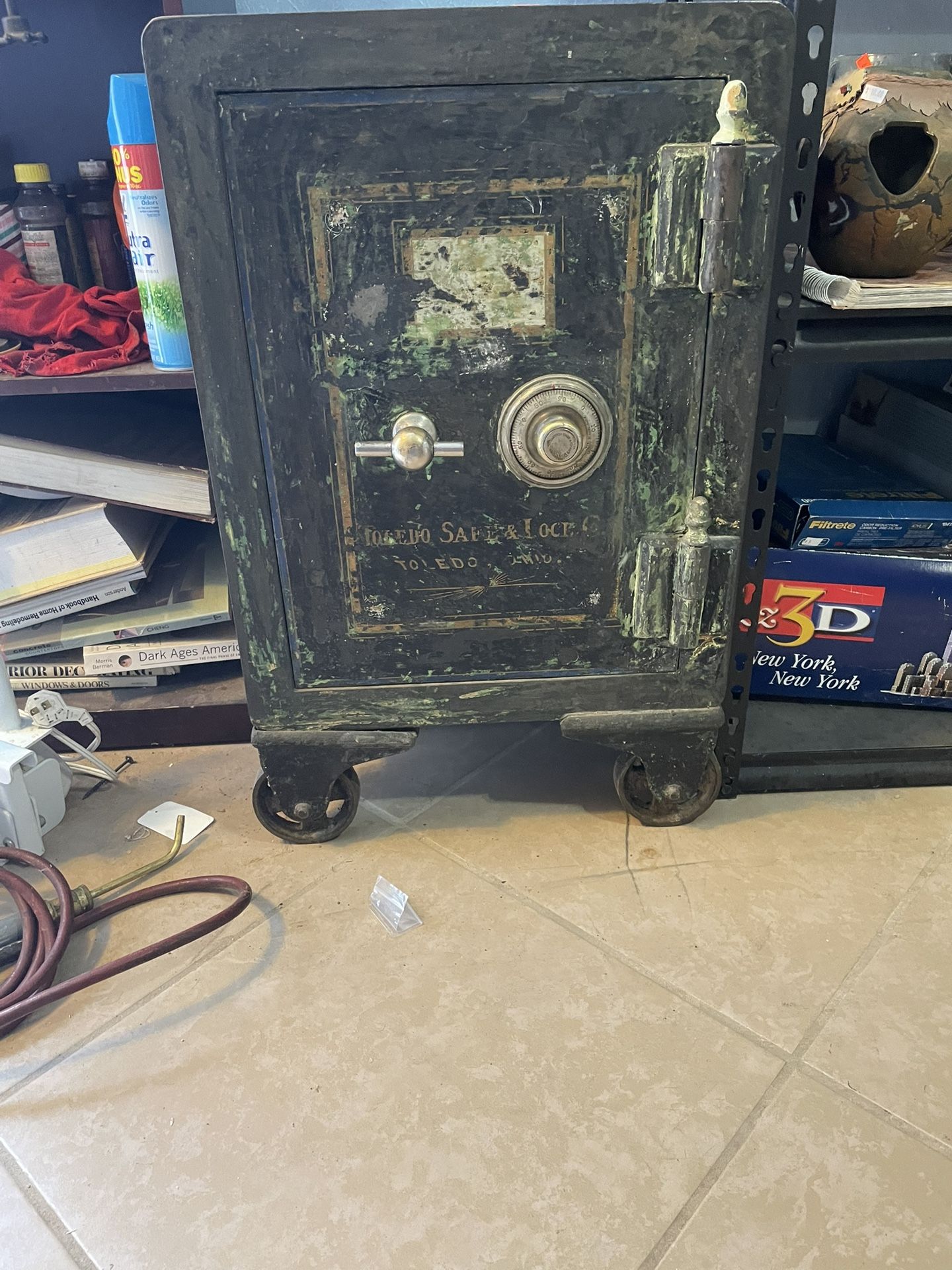 Vintage safe