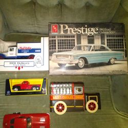 Old Cars And 2 Puzzles 