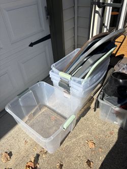 Free Totes With Lids.