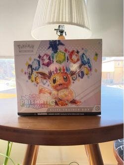 Pokémon Scarlet & Violet Prismatic Evolutions Elite Trainer Box