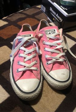 Pink converse