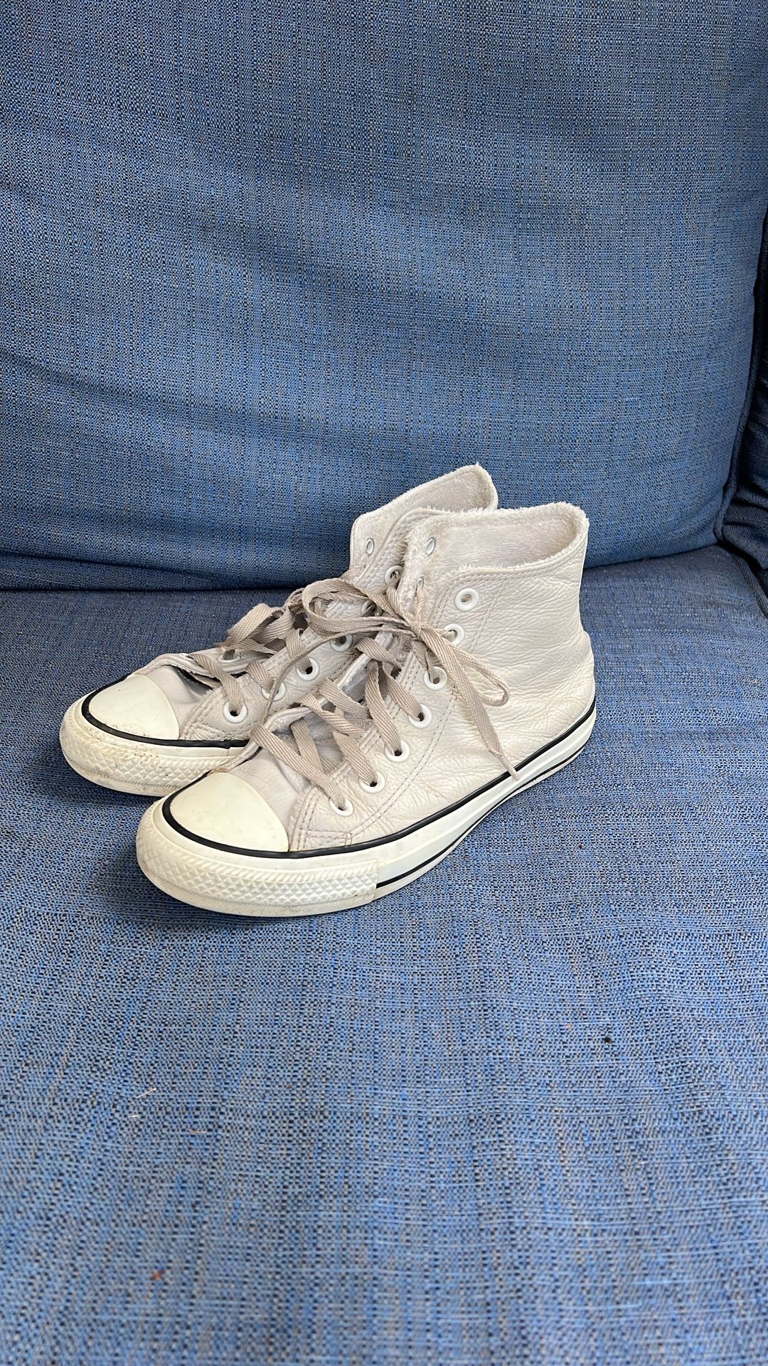 Converse All Star Leather High Top Women 6.5