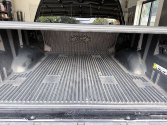 Ford F150 bed liner 5.5 feet