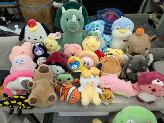 Stuffed Animal Lot #1 (Excellent Condition)