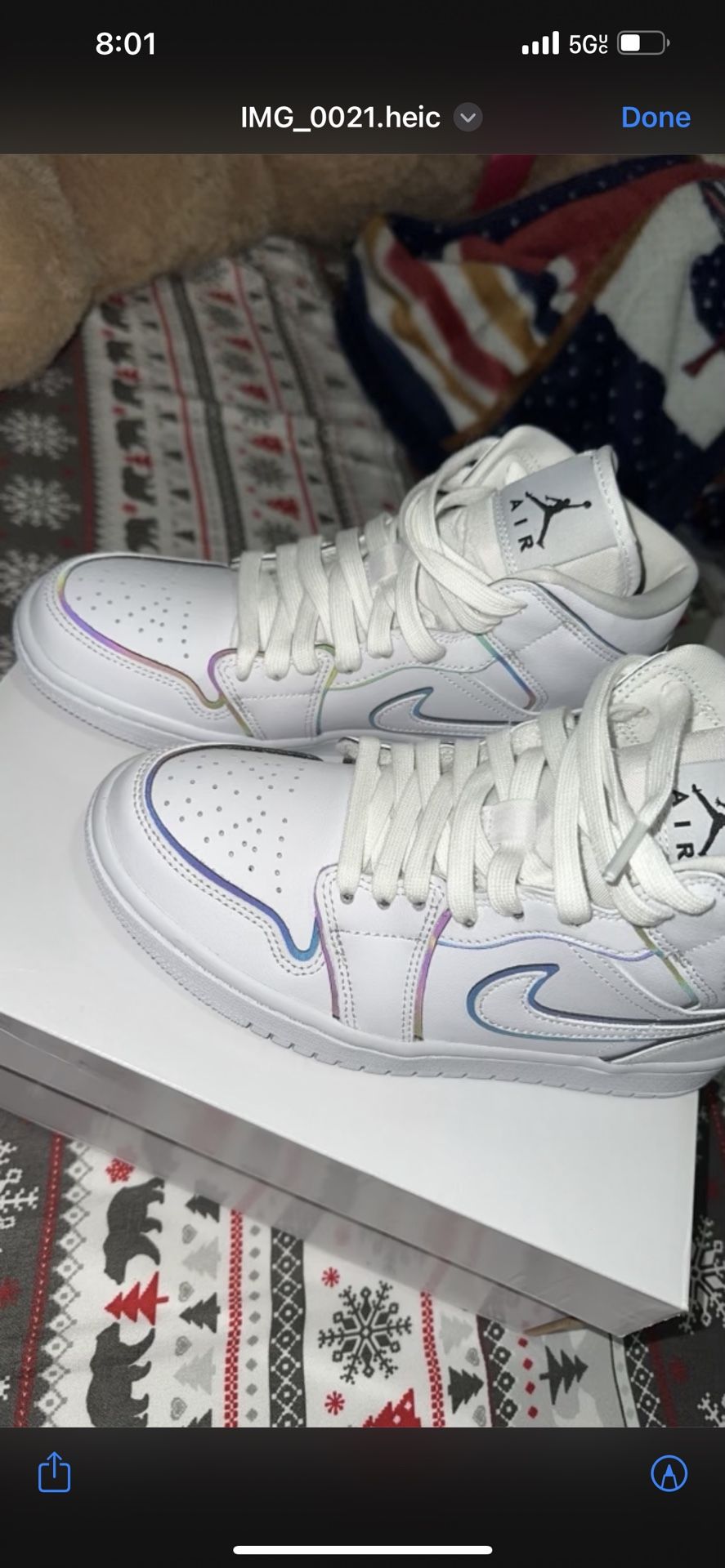 Jordan 1 Mid Reflective