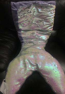 Mermaid blanket tail