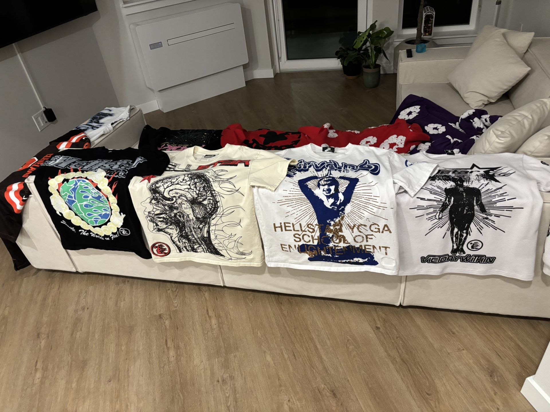 Shirts & Hoodies Buyers Haul (all sold together)