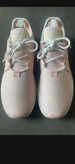 Adidas women’s shoes size 7