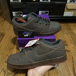 Nike SB Dunk Low ‘Krampus’ Size 7.5M, 9M, 11M Brand New