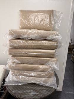 Patio furniture cushion 25.5x25.5x4”  25.99$/each