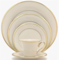 Lenox ETERNAL Fine China 5 Piece Place Setting-NIB