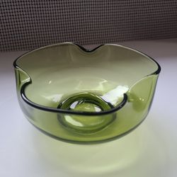 MCM Anchor Hocking Chip Dip Petal 5" Bowl Avocado Green Glass