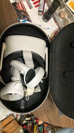 Meta quest two lightly used  (no charger though)