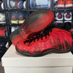 Nike Air Foamposite One PRM “Doernbecher” 2013 Release Size 8.5 New (Damaged Box)
