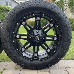 Universal 5 Lug Nut Rims/ Rines Universales De 5 birlos (5x5) & (5x135) LIKE NEW/ COMO NUEVOS