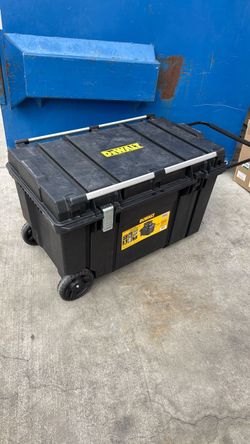 Dewalt chest box