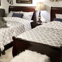 3 Twin Sleigh Beds with Mattress