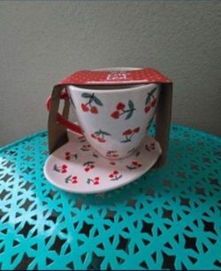 Cherry Mug With Heart Plate 