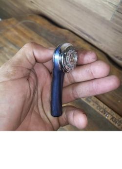 Lighter vintage shower head