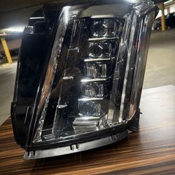 2018-20 Cadillac Escalade Left Headlight 
