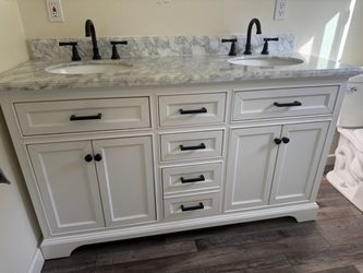 Double vanity