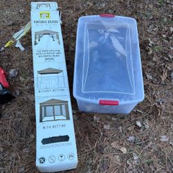 10X10 Canopy With Mosquito Netting 