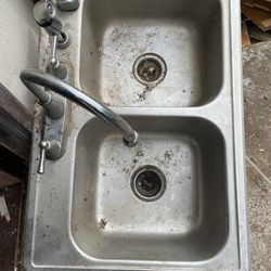 Stainless Kitchen Sink 