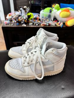 Size 3.5 Nike Dunk high (GS)