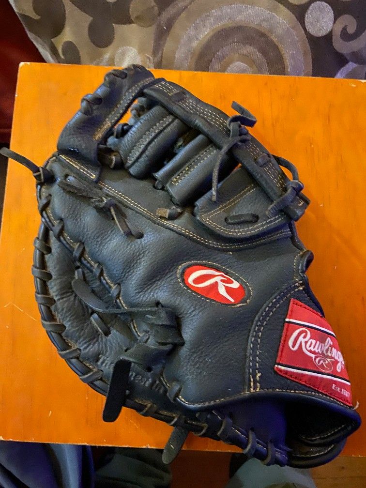 Rawlings First Base Youth Mitt