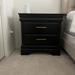 Pair of Black Nightstands
