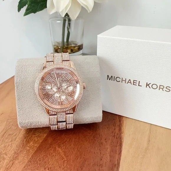NWT Michael Kors Bradshaw Quartz Crystal Rose Gold Dial Ladies Watch MK6933 RETAIL $550 NEW NEW NEW 