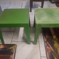 2 Green Side Tables Plastic $5.00 Each
