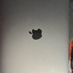 Apple MacBook Pro M1