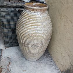 GORGEOUS REAL HEAVY MADE FLOOR VASE 24 Firm Paid 189