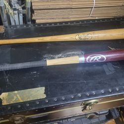 34" WOOD WOODEN BAT