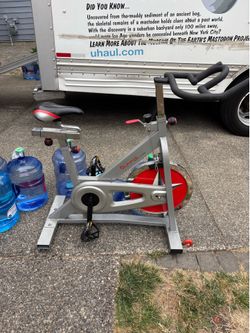 Sunny Health & Fitness Exercise Bike